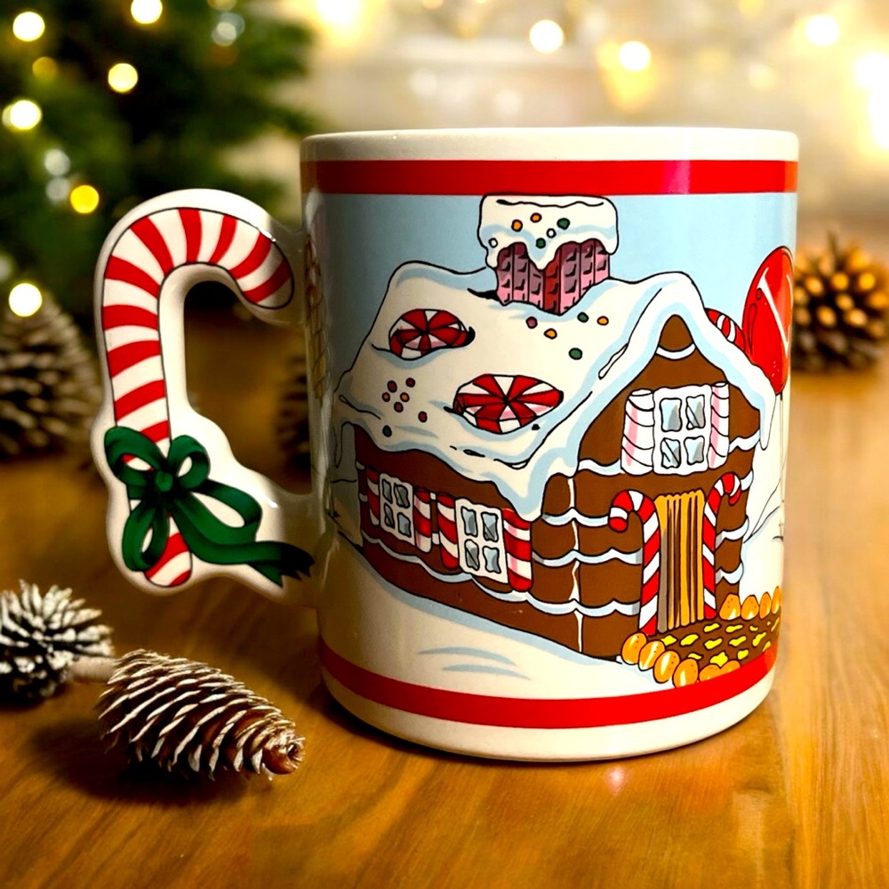 The love Mug - 80’ VTG gingerbread/candy land mug